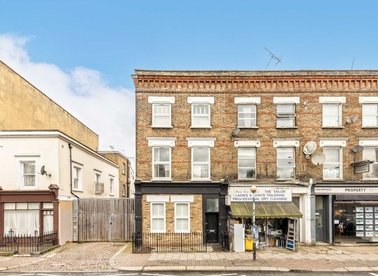 Properties to let in Kilburn Lane - W10 4AE view1