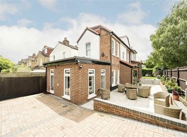 Properties let in Kingston Road - TW11 9JN view1