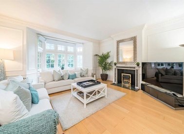 Properties to let in Knightsbridge - SW1X 7JW view1