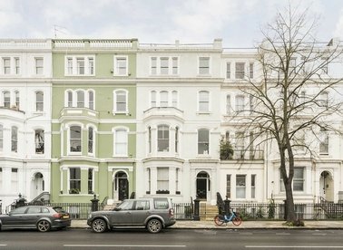 Properties to let in Ladbroke Grove - W11 2HE view1