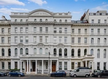 Properties to let in Lancaster Gate - W2 3LH view1