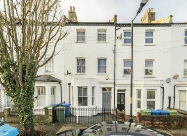 Properties to let in Landcroft Road - SE22 9JW view1