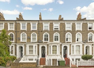 Properties to let in Landor Road - SW9 9RT view1