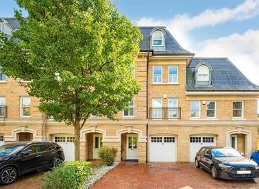 Properties to let in Langdon Park - TW11 9PR view1