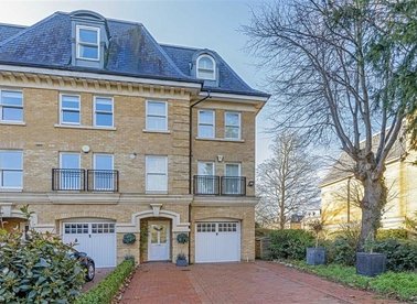 Properties let in Langdon Park - TW11 9PR view1