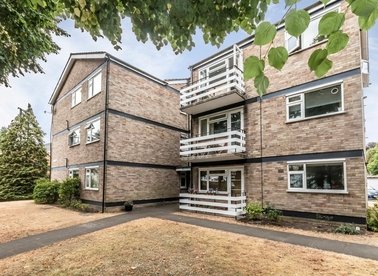 Properties to let in Langley Road - KT6 6LL view1