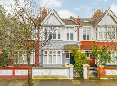 Properties let in Larnach Road - W6 9NX view1