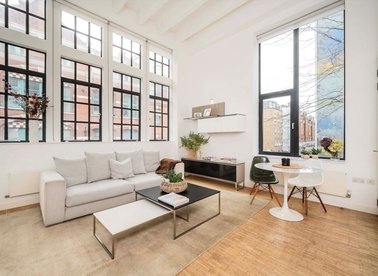 Properties let in Leather Lane - EC1N 7SQ view1