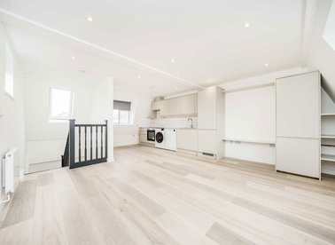 Properties let in Leighton Road - NW5 2QJ view1
