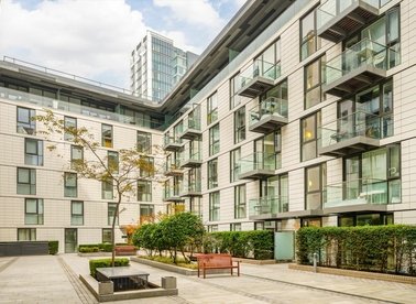 Properties let in Leman Street - E1 8GJ view1