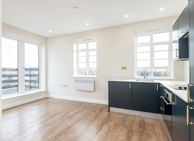 Properties let in Lemna Road - E11 1FF view1