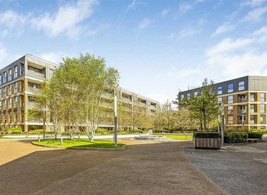 Properties to let in Levett Square - TW9 4FD view1