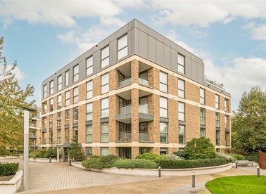 Properties to let in Levett Square - TW9 4FE view1