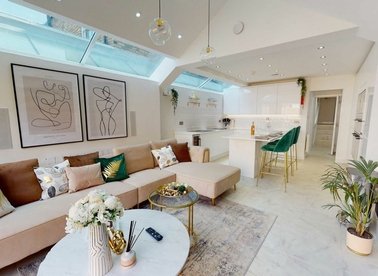 Properties to let in Lochaline Street - W6 9SH view1