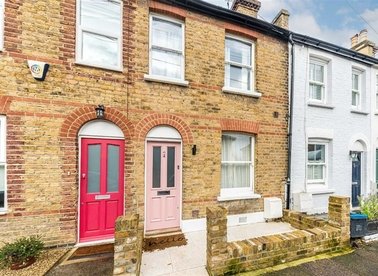 Properties let in Luther Road - TW11 8PU view1