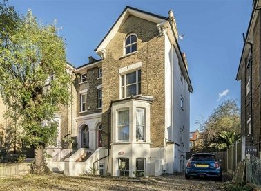 Properties to let in Manor Park - SE13 5QZ view1