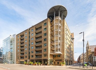 Properties to let in Mansell Street - E1 8AP view1