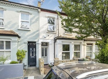 Properties to let in Margate Road - SW2 5DU view1