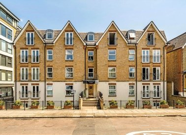 Properties to let in Marlborough Road - W4 4EW view1