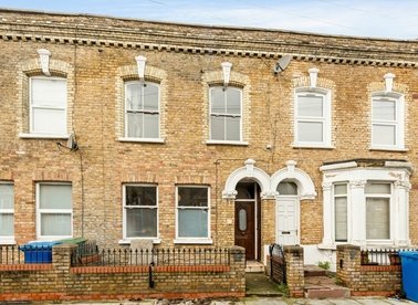 Properties let in Marmont Road - SE15 5TE view1