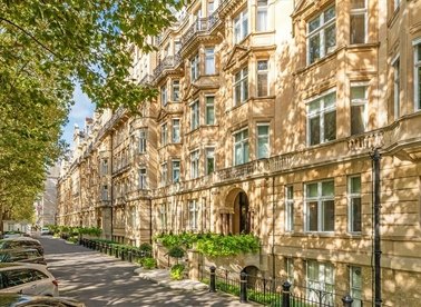 Properties to let in Marylebone Road - NW1 5HG view1