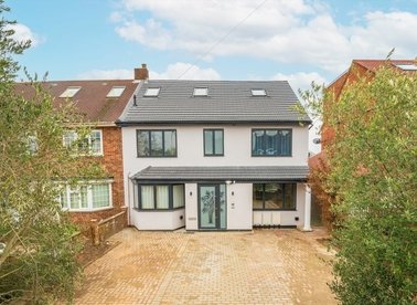 Properties let in Mayfield Road - W3 9HQ view1