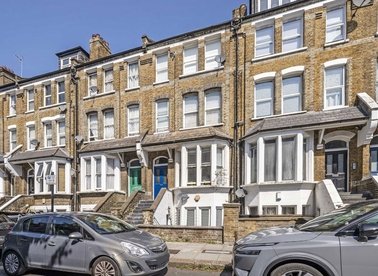 Properties to let in Maygrove Road - NW6 2EE view1