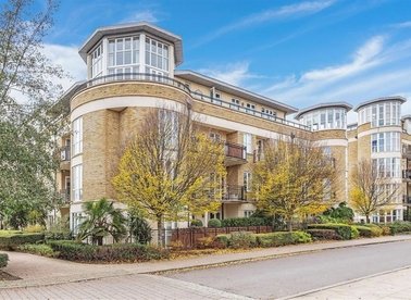 Properties let in Melliss Avenue - TW9 4BS view1