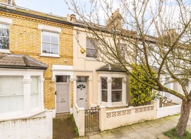 Properties to let in Mendora Road - SW6 7NB view1