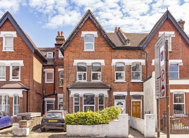 Properties to let in Merton Road - SW19 1EQ view1
