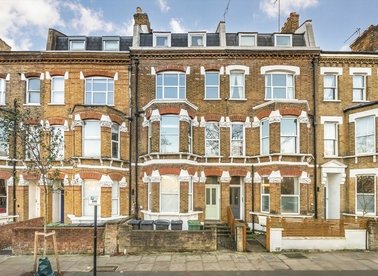 Properties let in Messina Avenue - NW6 4LD view1