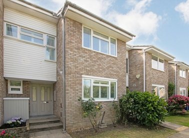 Properties let in Middlefielde - W13 8BB view1