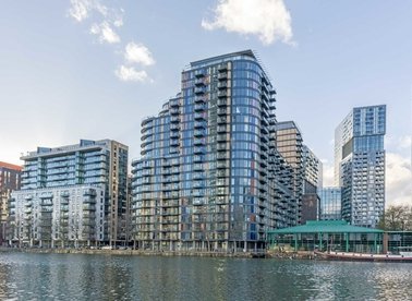 Properties let in Millharbour - E14 9HB view1