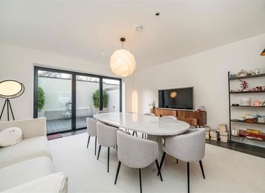 Properties to let in Mitre Mews - SE13 6FA view1