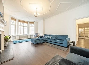 Properties to let in Montagu Mansions - W1U 6LF view1