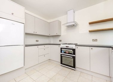 Properties let in Montrell Road - SW2 4QA view1