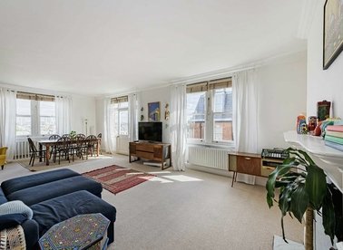 Properties to let in Moscow Road - W2 4SN view1