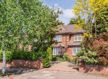 Properties let in Mount Avenue - W5 1PN view1