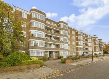 Properties to let in Mount Avenue - W5 1PR view1