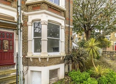 Properties to let in Musgrove Road - SE14 5PP view1