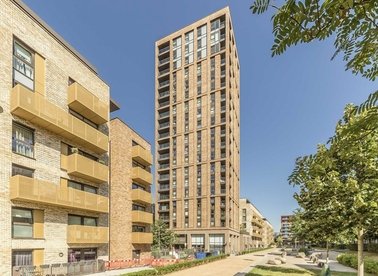 Properties to let in Naomi Street - SE8 5EP view1