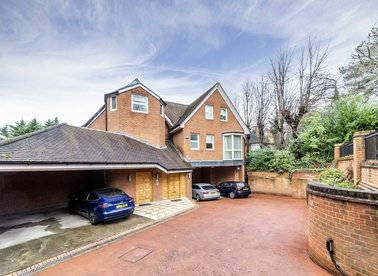 Properties to let in Netherhall Gardens - NW3 5RL view1