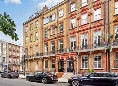 Properties let in Nevern Square - SW5 9NN view1