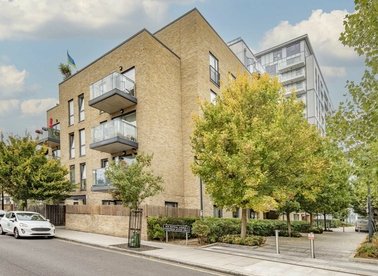 Properties to let in New Festival Avenue - E14 6FW view1