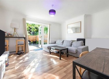 Properties to let in New North Road - N1 7PL view1