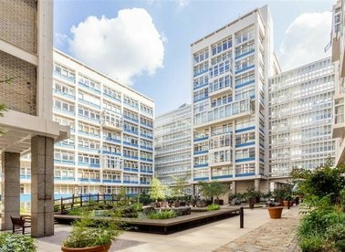 Properties let in Newington Causeway - SE1 6BX view1