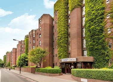 Properties to let in Nine Elms Lane - SW8 5BZ view1