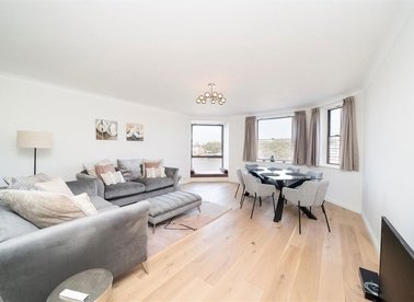 Properties to let in Nine Elms Lane - SW8 5BY view1