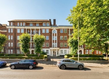 Properties let in North End Road - NW11 7RE view1
