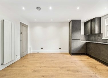 Properties to let in North Pole Road - W10 6QL view1